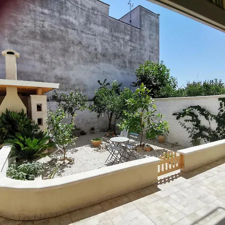 Casa Magnolia Montalbano (Apulia)