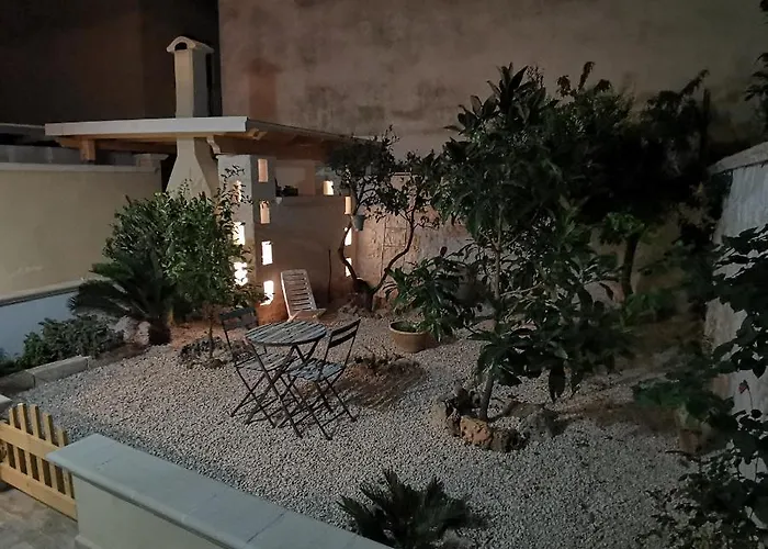Casa Magnolia Feriehus Montalbano (Apulia)